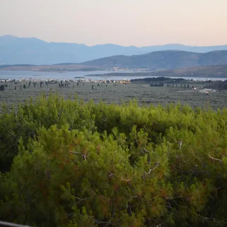 Hotell Chrissa Rooms&bungalows