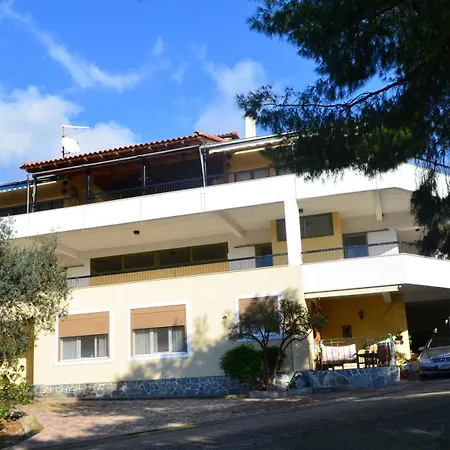 Hotell Chrissa Rooms&bungalows