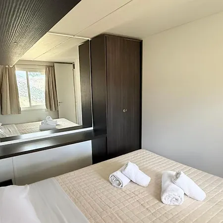 Chrissa Rooms&bungalows Hotell Delphi