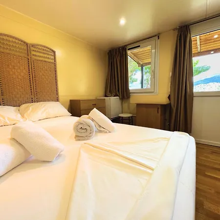 Hotell Chrissa Rooms&bungalows