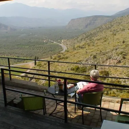 Chrissa Rooms&bungalows 3*