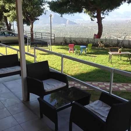 Hotell Chrissa Rooms&bungalows 3*