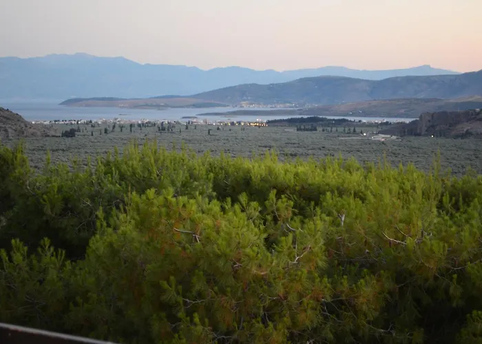 Ξενοδοχείο Chrissa &