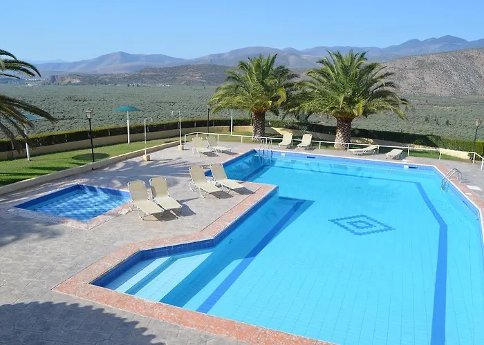 Ξενοδοχείο Chrissa & 3*